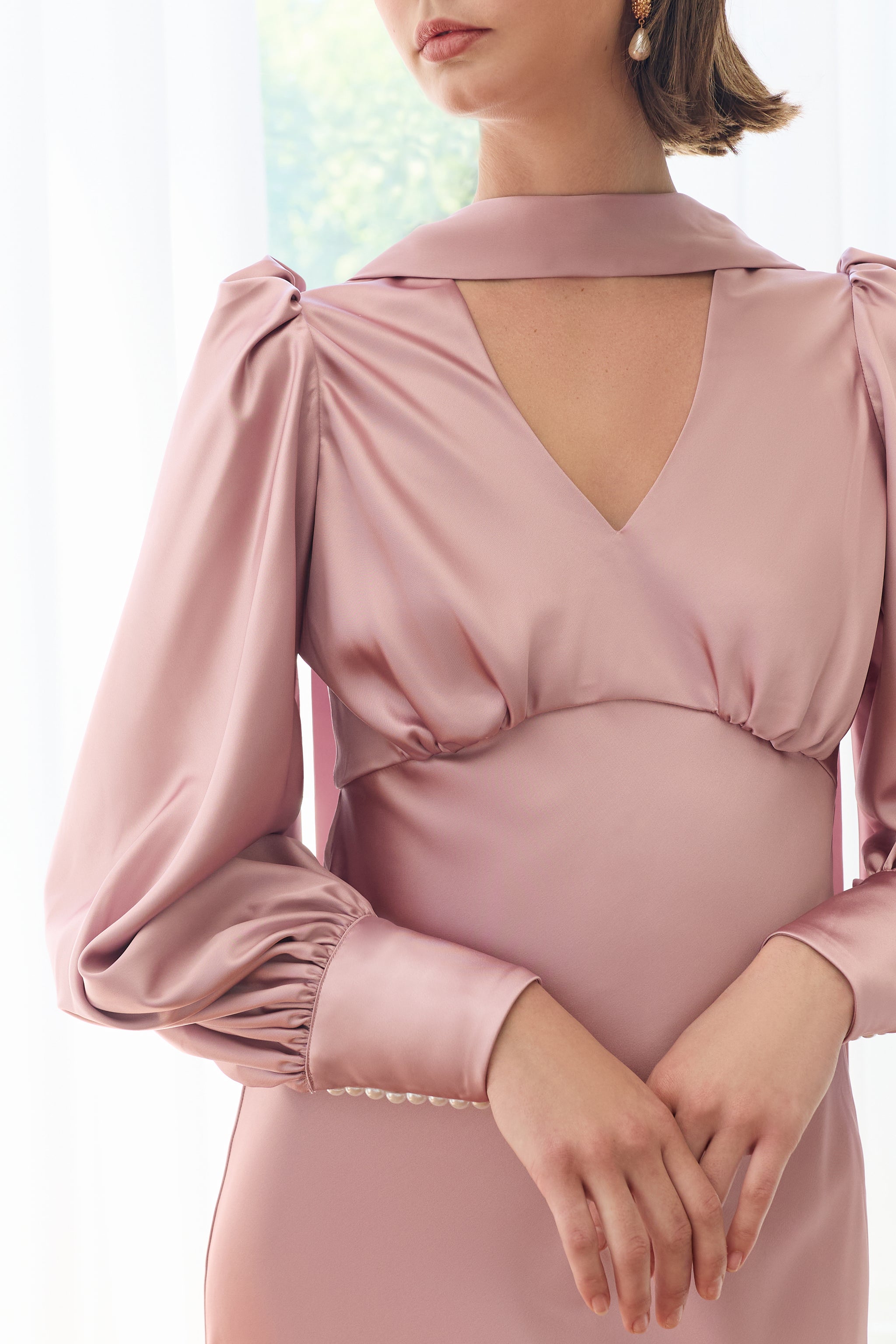 Morgan Silky Dress in Blush