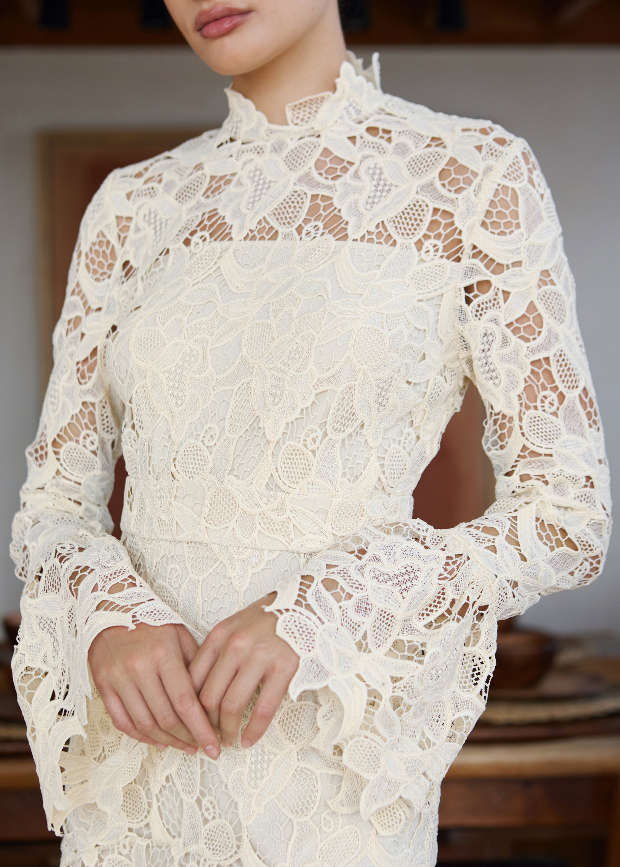 Leila High Neck Lace Dress Cream L Leila High Neck Lace Dress Cream L