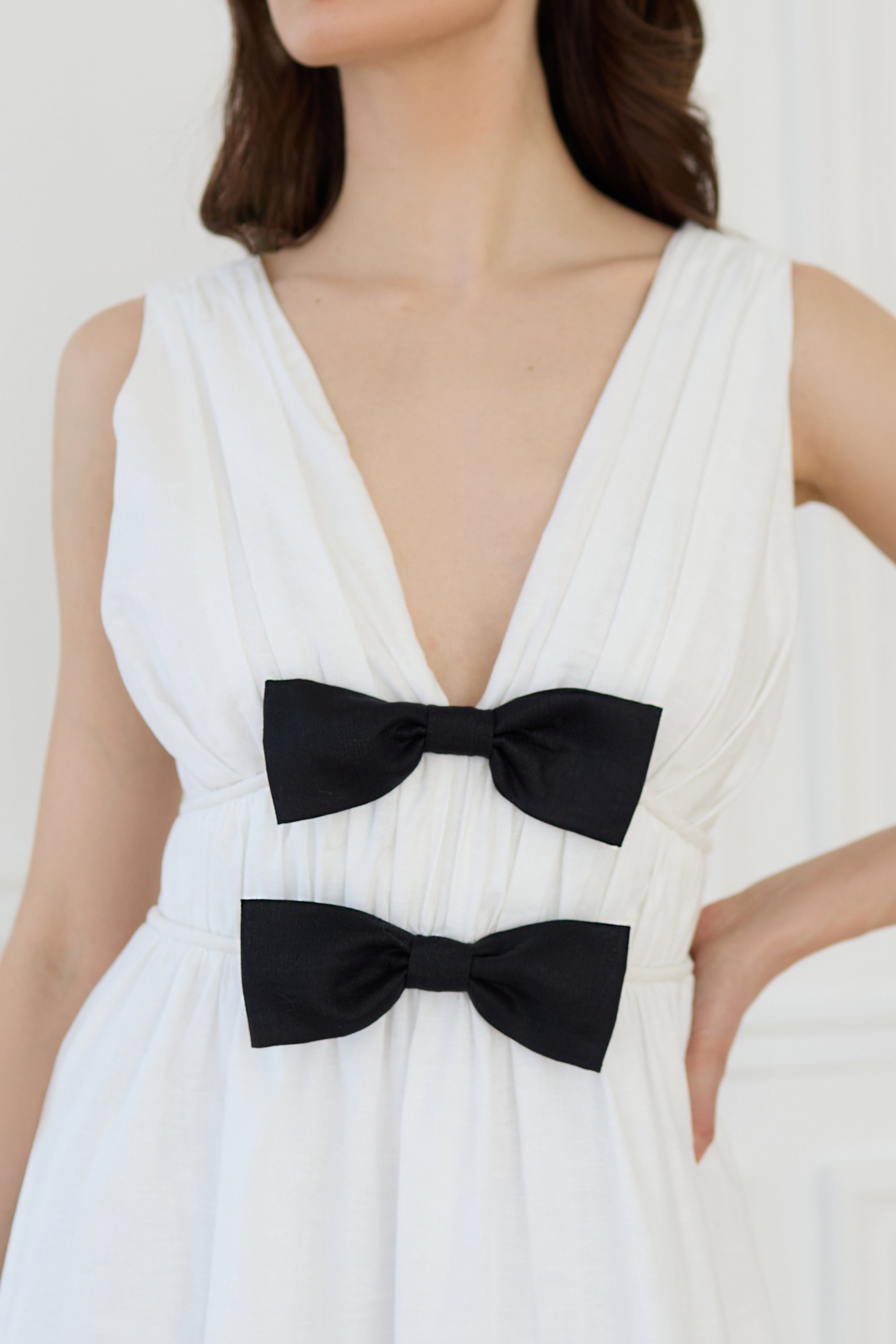 Barbara Bow Linen Full Dress - Vasiliki Barbara Bow Linen Full Dress - Vasiliki