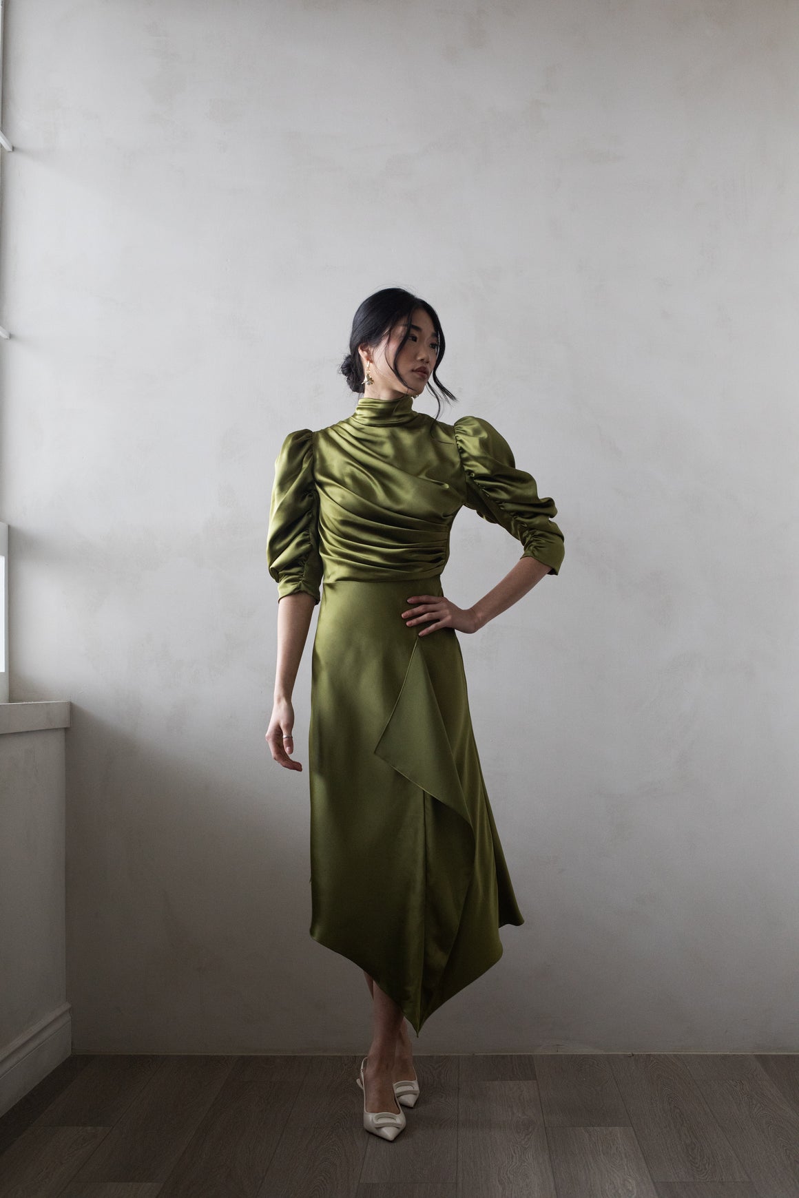 FLAVIA SATIN DRAPED DRESS MIDI